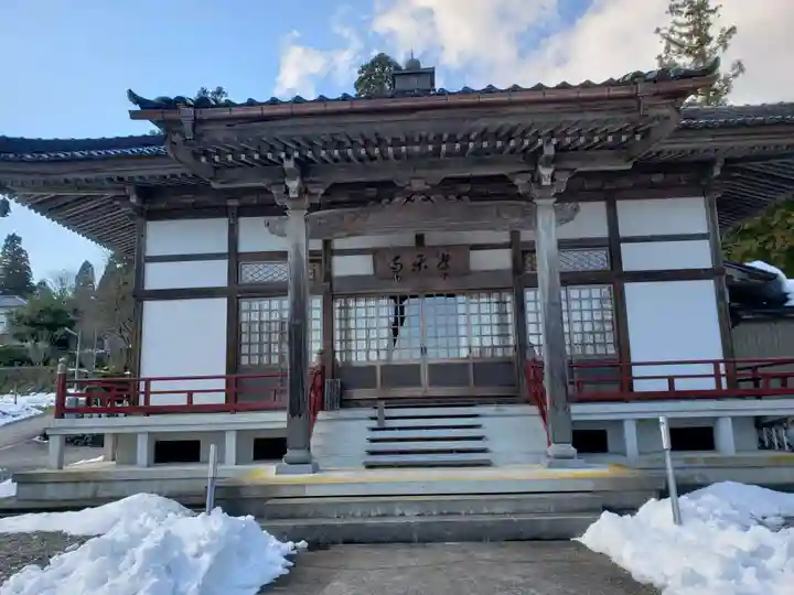 常楽寺の本殿・本堂