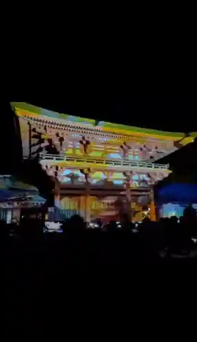武蔵一宮氷川神社の{uncategorized: "未分類", other: "その他", undefined: "問題あり", building: "その他建物", grave: "お墓", sacred_gate: "鳥居", guardian: "狛犬", statue: "像", buddha: "仏像", history: "歴史", nature: "自然", garden: "庭園", animal: "動物", pagoda: "塔", temizu: "手水舎", mountain_gate: "山門・神門", sanctuary: "本殿・本堂", subordinate: "末社・摂社", art: "芸術", scenery: "景色", jizo: "地蔵", ema: "絵馬", goshuin: "御朱印", omikuji: "おみくじ", items: "授与品その他", amulet: "お守り", goshuincho: "御朱印帳", eats: "食事", festival: "お祭り", votive_dance: "神楽", shichigosan: "七五三参", wedding: "結婚式", experience: "体験その他", initially: "初詣", around: "周辺", anti_infection: "感染症対策"}