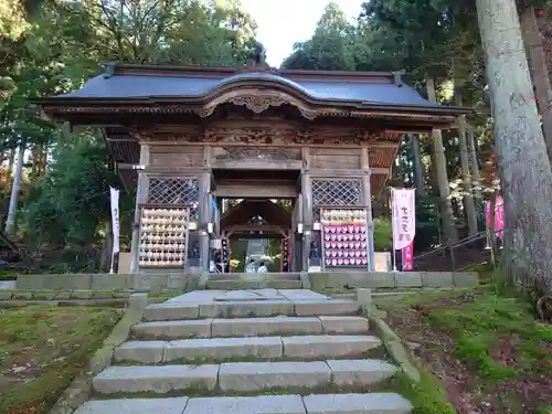 旦飯野神社の山門