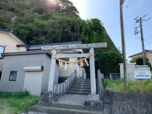 神明神社の鳥居