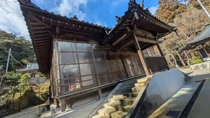 飯室谷不動堂 長寿院(滋賀県)