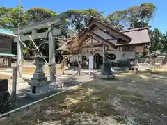 佐波波地祇神社の建物その他