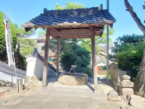 栖光院の手水舎