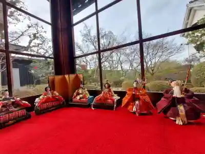 西方院の{uncategorized: "未分類", other: "その他", undefined: "問題あり", building: "その他建物", grave: "お墓", sacred_gate: "鳥居", guardian: "狛犬", statue: "像", buddha: "仏像", history: "歴史", nature: "自然", garden: "庭園", animal: "動物", pagoda: "塔", temizu: "手水舎", mountain_gate: "山門・神門", sanctuary: "本殿・本堂", subordinate: "末社・摂社", art: "芸術", scenery: "景色", jizo: "地蔵", ema: "絵馬", goshuin: "御朱印", omikuji: "おみくじ", items: "授与品その他", amulet: "お守り", goshuincho: "御朱印帳", eats: "食事", festival: "お祭り", votive_dance: "神楽", shichigosan: "七五三参", wedding: "結婚式", experience: "体験その他", initially: "初詣", around: "周辺", anti_infection: "感染症対策"}