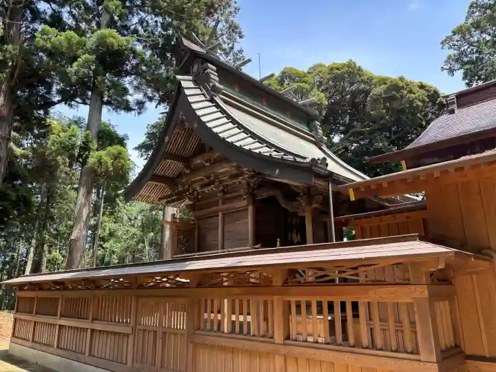 大宮神社の{uncategorized: "未分類", other: "その他", undefined: "問題あり", building: "その他建物", grave: "お墓", sacred_gate: "鳥居", guardian: "狛犬", statue: "像", buddha: "仏像", history: "歴史", nature: "自然", garden: "庭園", animal: "動物", pagoda: "塔", temizu: "手水舎", mountain_gate: "山門・神門", sanctuary: "本殿・本堂", subordinate: "末社・摂社", art: "芸術", scenery: "景色", jizo: "地蔵", ema: "絵馬", goshuin: "御朱印", omikuji: "おみくじ", items: "授与品その他", amulet: "お守り", goshuincho: "御朱印帳", eats: "食事", festival: "お祭り", votive_dance: "神楽", shichigosan: "七五三参", wedding: "結婚式", experience: "体験その他", initially: "初詣", around: "周辺", anti_infection: "感染症対策"}