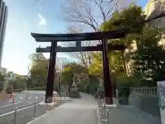 東郷神社の鳥居