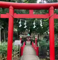 世田谷八幡宮の鳥居