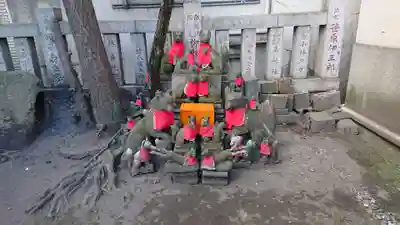 笠間稲荷神社 東京別社の狛犬