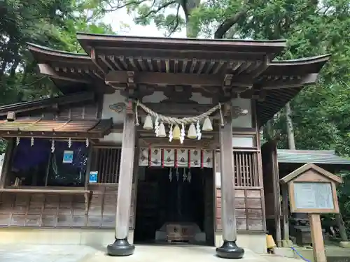 大鷲神社の本殿・本堂