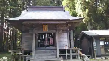諏訪神社の本殿・本堂