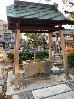 上正寺の手水舎