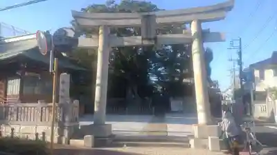 白山神社の鳥居