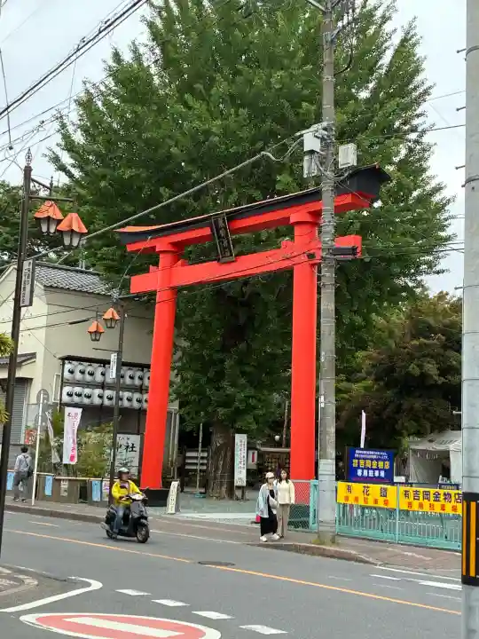 川越熊野神社の{uncategorized: "未分類", other: "その他", undefined: "問題あり", building: "その他建物", grave: "お墓", sacred_gate: "鳥居", guardian: "狛犬", statue: "像", buddha: "仏像", history: "歴史", nature: "自然", garden: "庭園", animal: "動物", pagoda: "塔", temizu: "手水舎", mountain_gate: "山門・神門", sanctuary: "本殿・本堂", subordinate: "末社・摂社", art: "芸術", scenery: "景色", jizo: "地蔵", ema: "絵馬", goshuin: "御朱印", omikuji: "おみくじ", items: "授与品その他", amulet: "お守り", goshuincho: "御朱印帳", eats: "食事", festival: "お祭り", votive_dance: "神楽", shichigosan: "七五三参", wedding: "結婚式", experience: "体験その他", initially: "初詣", around: "周辺", anti_infection: "感染症対策"}