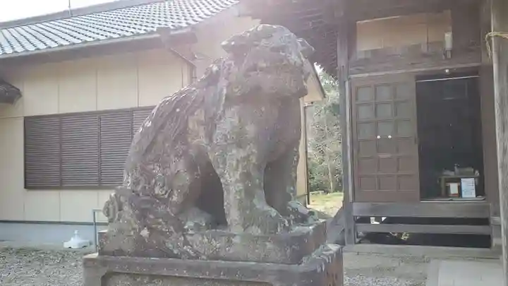 椿ノ海 水神社の狛犬