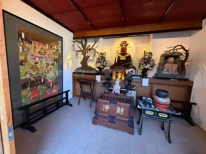 文殊院の{uncategorized: "未分類", other: "その他", undefined: "問題あり", building: "その他建物", grave: "お墓", sacred_gate: "鳥居", guardian: "狛犬", statue: "像", buddha: "仏像", history: "歴史", nature: "自然", garden: "庭園", animal: "動物", pagoda: "塔", temizu: "手水舎", mountain_gate: "山門・神門", sanctuary: "本殿・本堂", subordinate: "末社・摂社", art: "芸術", scenery: "景色", jizo: "地蔵", ema: "絵馬", goshuin: "御朱印", omikuji: "おみくじ", items: "授与品その他", amulet: "お守り", goshuincho: "御朱印帳", eats: "食事", festival: "お祭り", votive_dance: "神楽", shichigosan: "七五三参", wedding: "結婚式", experience: "体験その他", initially: "初詣", around: "周辺", anti_infection: "感染症対策"}