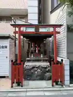 吉水稲荷大明神の{uncategorized: "未分類", other: "その他", undefined: "問題あり", building: "その他建物", grave: "お墓", sacred_gate: "鳥居", guardian: "狛犬", statue: "像", buddha: "仏像", history: "歴史", nature: "自然", garden: "庭園", animal: "動物", pagoda: "塔", temizu: "手水舎", mountain_gate: "山門・神門", sanctuary: "本殿・本堂", subordinate: "末社・摂社", art: "芸術", scenery: "景色", jizo: "地蔵", ema: "絵馬", goshuin: "御朱印", omikuji: "おみくじ", items: "授与品その他", amulet: "お守り", goshuincho: "御朱印帳", eats: "食事", festival: "お祭り", votive_dance: "神楽", shichigosan: "七五三参", wedding: "結婚式", experience: "体験その他", initially: "初詣", around: "周辺", anti_infection: "感染症対策"}