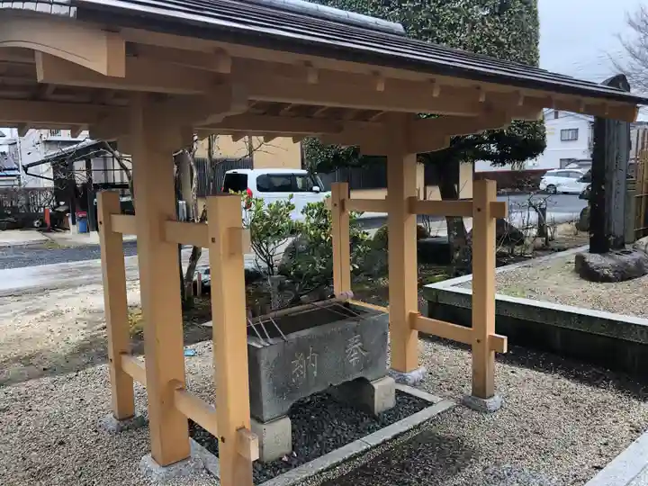 無二亦寺の手水舎