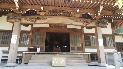 林泉寺の本殿・本堂
