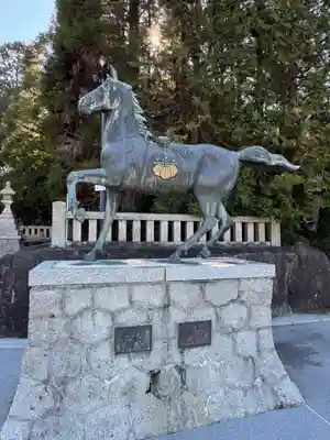 針名神社の狛犬
