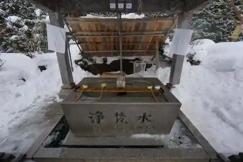 西方寺の手水舎