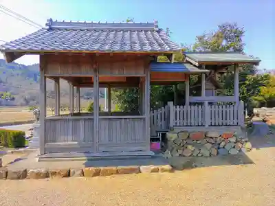 白山社（仲畑）の本殿・本堂