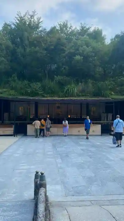 太宰府天満宮の{uncategorized: "未分類", other: "その他", undefined: "問題あり", building: "その他建物", grave: "お墓", sacred_gate: "鳥居", guardian: "狛犬", statue: "像", buddha: "仏像", history: "歴史", nature: "自然", garden: "庭園", animal: "動物", pagoda: "塔", temizu: "手水舎", mountain_gate: "山門・神門", sanctuary: "本殿・本堂", subordinate: "末社・摂社", art: "芸術", scenery: "景色", jizo: "地蔵", ema: "絵馬", goshuin: "御朱印", omikuji: "おみくじ", items: "授与品その他", amulet: "お守り", goshuincho: "御朱印帳", eats: "食事", festival: "お祭り", votive_dance: "神楽", shichigosan: "七五三参", wedding: "結婚式", experience: "体験その他", initially: "初詣", around: "周辺", anti_infection: "感染症対策"}