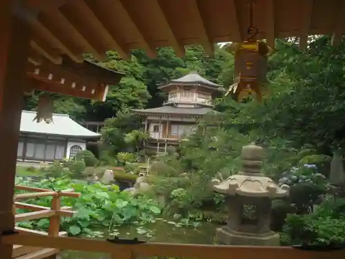 光明寺の庭園