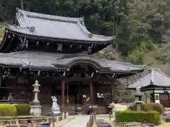 三室戸寺の本殿