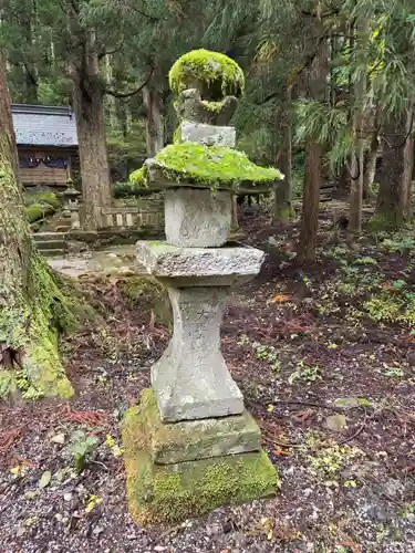 雄山神社中宮祈願殿(富山県)