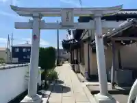 竹生島神社分宮の{uncategorized: "未分類", other: "その他", undefined: "問題あり", building: "その他建物", grave: "お墓", sacred_gate: "鳥居", guardian: "狛犬", statue: "像", buddha: "仏像", history: "歴史", nature: "自然", garden: "庭園", animal: "動物", pagoda: "塔", temizu: "手水舎", mountain_gate: "山門・神門", sanctuary: "本殿・本堂", subordinate: "末社・摂社", art: "芸術", scenery: "景色", jizo: "地蔵", ema: "絵馬", goshuin: "御朱印", omikuji: "おみくじ", items: "授与品その他", amulet: "お守り", goshuincho: "御朱印帳", eats: "食事", festival: "お祭り", votive_dance: "神楽", shichigosan: "七五三参", wedding: "結婚式", experience: "体験その他", initially: "初詣", around: "周辺", anti_infection: "感染症対策"}