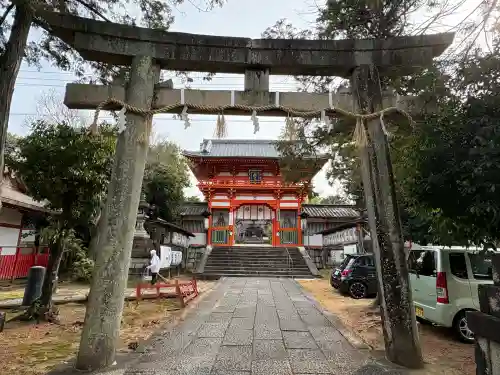 新日吉神宮の{uncategorized: "未分類", other: "その他", undefined: "問題あり", building: "その他建物", grave: "お墓", sacred_gate: "鳥居", guardian: "狛犬", statue: "像", buddha: "仏像", history: "歴史", nature: "自然", garden: "庭園", animal: "動物", pagoda: "塔", temizu: "手水舎", mountain_gate: "山門・神門", sanctuary: "本殿・本堂", subordinate: "末社・摂社", art: "芸術", scenery: "景色", jizo: "地蔵", ema: "絵馬", goshuin: "御朱印", omikuji: "おみくじ", items: "授与品その他", amulet: "お守り", goshuincho: "御朱印帳", eats: "食事", festival: "お祭り", votive_dance: "神楽", shichigosan: "七五三参", wedding: "結婚式", experience: "体験その他", initially: "初詣", around: "周辺", anti_infection: "感染症対策"}