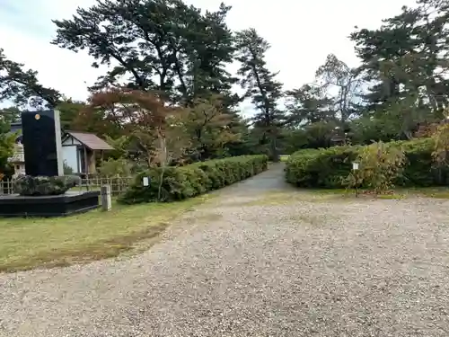 秋田県護國神社の建物その他