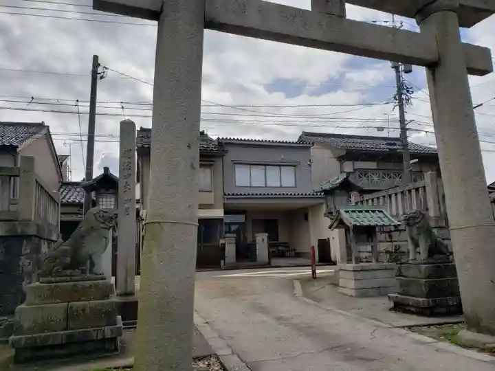 櫟原神社の鳥居