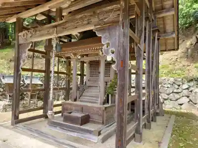 慈久神社の{uncategorized: "未分類", other: "その他", undefined: "問題あり", building: "その他建物", grave: "お墓", sacred_gate: "鳥居", guardian: "狛犬", statue: "像", buddha: "仏像", history: "歴史", nature: "自然", garden: "庭園", animal: "動物", pagoda: "塔", temizu: "手水舎", mountain_gate: "山門・神門", sanctuary: "本殿・本堂", subordinate: "末社・摂社", art: "芸術", scenery: "景色", jizo: "地蔵", ema: "絵馬", goshuin: "御朱印", omikuji: "おみくじ", items: "授与品その他", amulet: "お守り", goshuincho: "御朱印帳", eats: "食事", festival: "お祭り", votive_dance: "神楽", shichigosan: "七五三参", wedding: "結婚式", experience: "体験その他", initially: "初詣", around: "周辺", anti_infection: "感染症対策"}