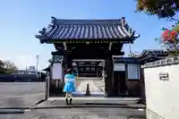 西岸寺の山門・神門