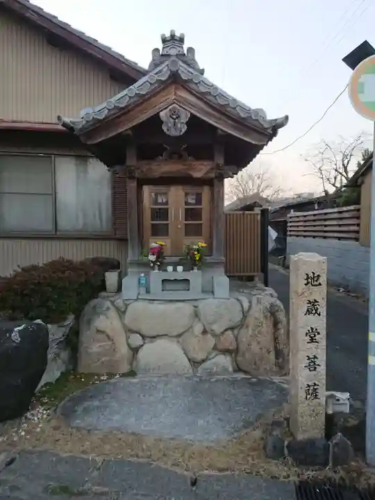 地蔵堂菩薩の本殿・本堂