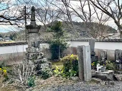 西光寺(三重県)