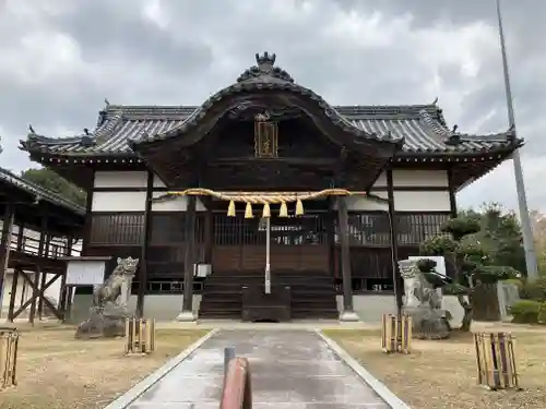 葦守八幡宮の本殿