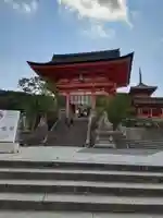 清水寺の山門・神門
