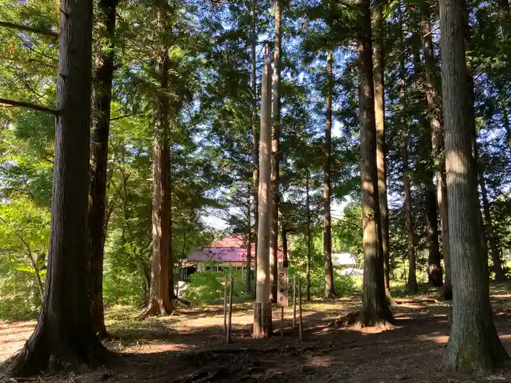 乙事諏訪神社のその他建物
