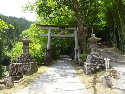 二上神社の鳥居