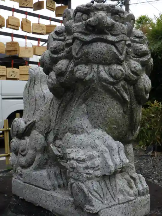 粟田神社の狛犬