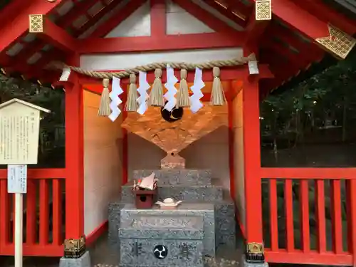 椿岸神社の建物その他