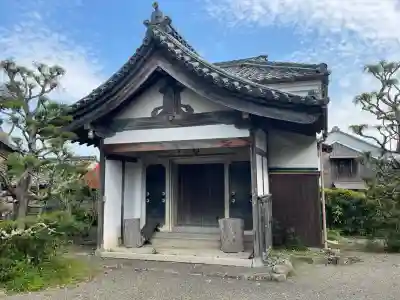 明性寺の{uncategorized: "未分類", other: "その他", undefined: "問題あり", building: "その他建物", grave: "お墓", sacred_gate: "鳥居", guardian: "狛犬", statue: "像", buddha: "仏像", history: "歴史", nature: "自然", garden: "庭園", animal: "動物", pagoda: "塔", temizu: "手水舎", mountain_gate: "山門・神門", sanctuary: "本殿・本堂", subordinate: "末社・摂社", art: "芸術", scenery: "景色", jizo: "地蔵", ema: "絵馬", goshuin: "御朱印", omikuji: "おみくじ", items: "授与品その他", amulet: "お守り", goshuincho: "御朱印帳", eats: "食事", festival: "お祭り", votive_dance: "神楽", shichigosan: "七五三参", wedding: "結婚式", experience: "体験その他", initially: "初詣", around: "周辺", anti_infection: "感染症対策"}