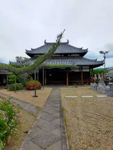 大願寺の本殿