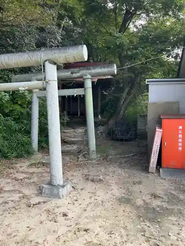 小名浜諏訪神社の鳥居