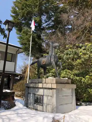 越中一宮 髙瀬神社の狛犬