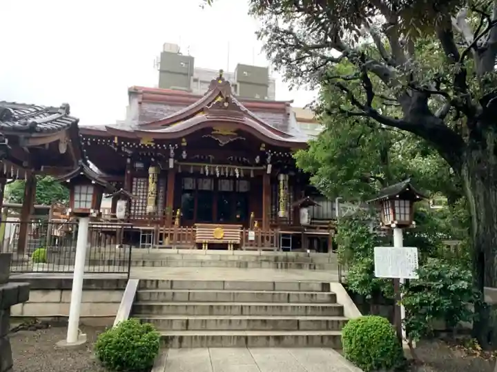 大鳥神社の本殿・本堂