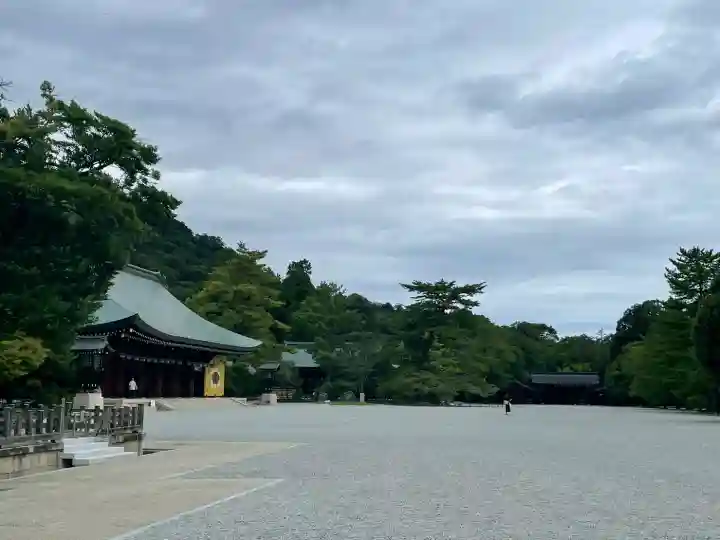 橿原神宮の{uncategorized: "未分類", other: "その他", undefined: "問題あり", building: "その他建物", grave: "お墓", sacred_gate: "鳥居", guardian: "狛犬", statue: "像", buddha: "仏像", history: "歴史", nature: "自然", garden: "庭園", animal: "動物", pagoda: "塔", temizu: "手水舎", mountain_gate: "山門・神門", sanctuary: "本殿・本堂", subordinate: "末社・摂社", art: "芸術", scenery: "景色", jizo: "地蔵", ema: "絵馬", goshuin: "御朱印", omikuji: "おみくじ", items: "授与品その他", amulet: "お守り", goshuincho: "御朱印帳", eats: "食事", festival: "お祭り", votive_dance: "神楽", shichigosan: "七五三参", wedding: "結婚式", experience: "体験その他", initially: "初詣", around: "周辺", anti_infection: "感染症対策"}