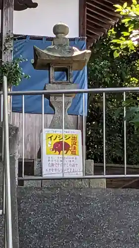 蜂穴神社（石清尾八幡宮末社）(香川県)